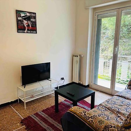 Entire 3 Bed Rooms Apartment,Centrum 제노바 외부 사진