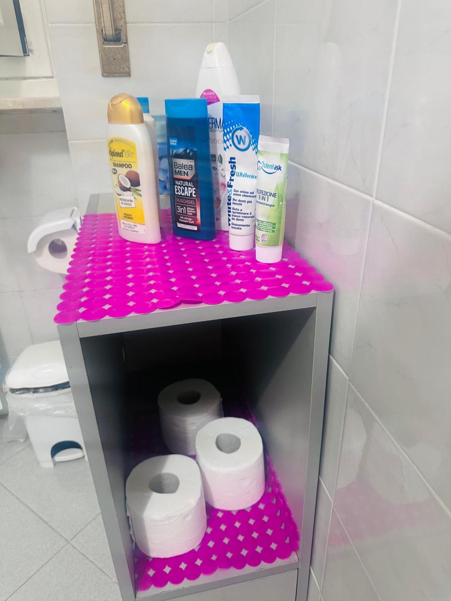 Entire 3 Bed Rooms Apartment,Centrum 제노바 외부 사진