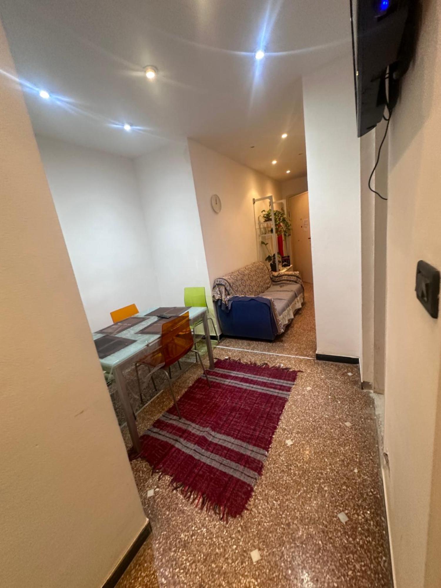Entire 3 Bed Rooms Apartment,Centrum 제노바 외부 사진